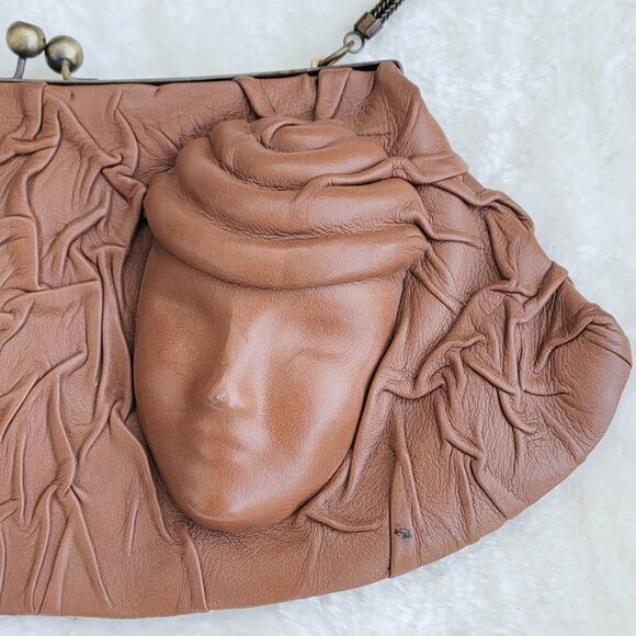 African Vintage Face Crinkled Purse - Picture 2 of 12